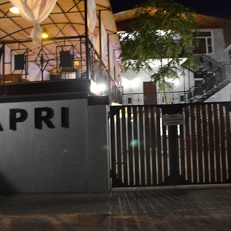Hotel Capri Sukhumi Exterior foto